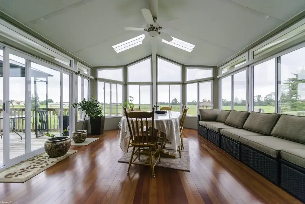 Sunrooms 68 model 400 insulated sunroom