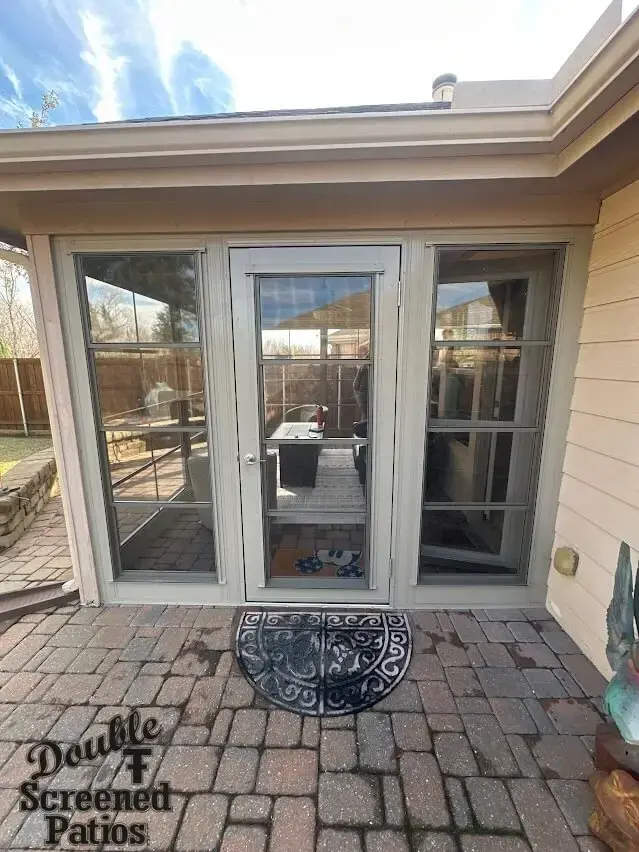 series 200 vinyl porch enclosure carrollton texas 2