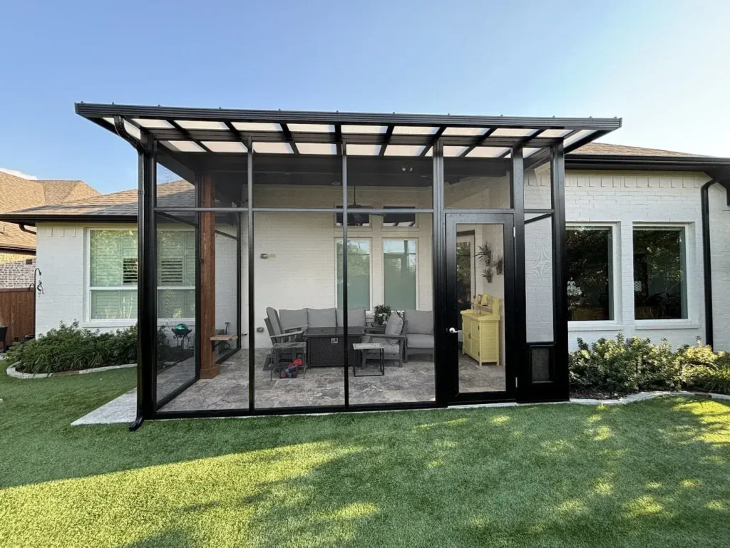 Sunroom vs. Screened Patio Pros, Cons, and Which is Right for Your Texas Home